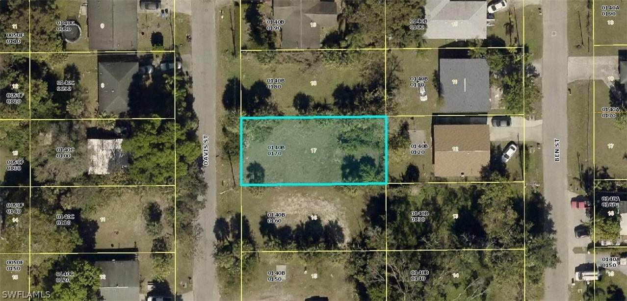2139 Davis Street - Photo 1