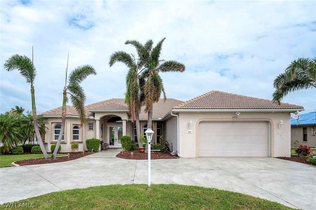 1935 26th Street - Photo 1