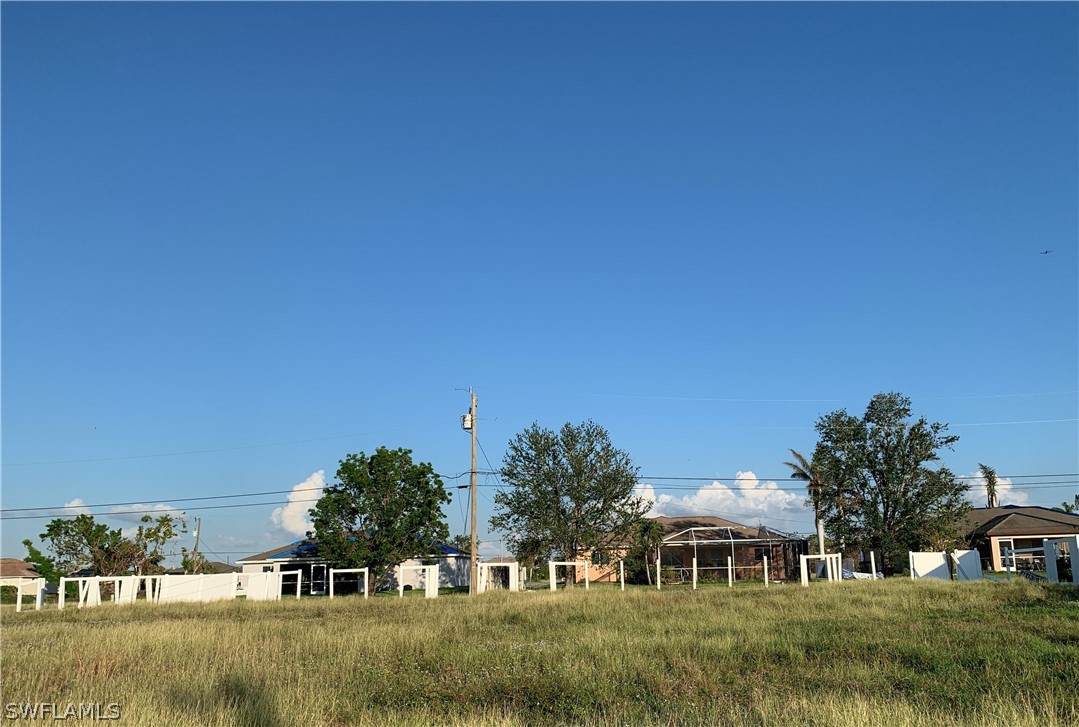 1625 Chiquita Boulevard - Photo 1