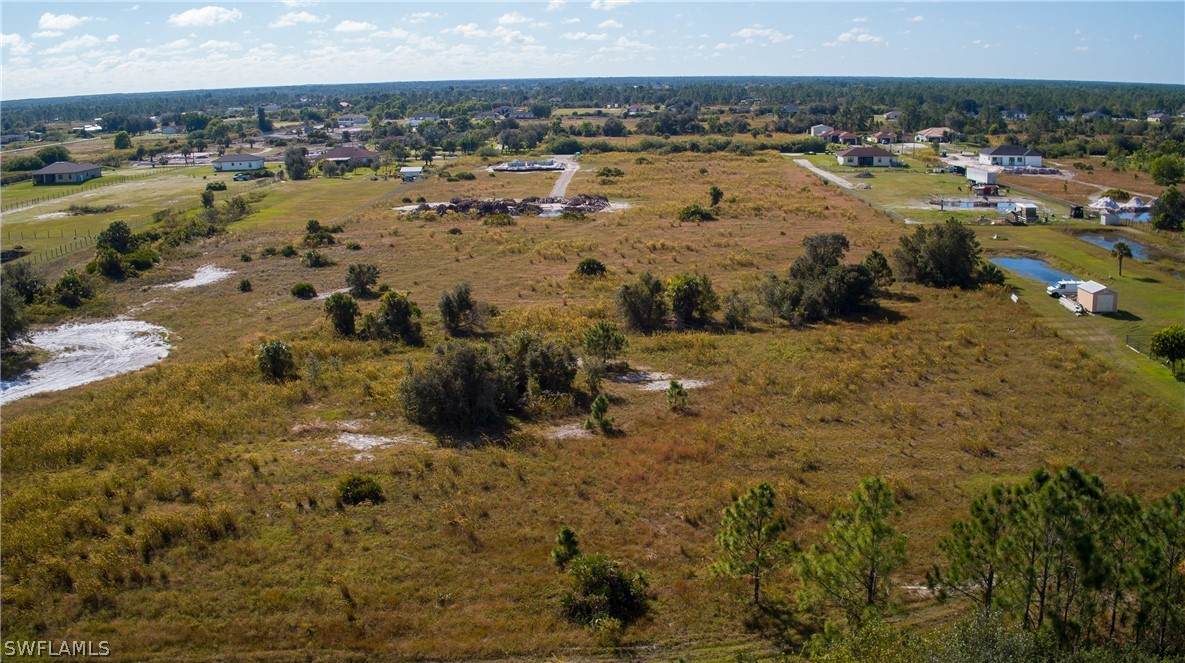 70TH Avenue - Photo 1