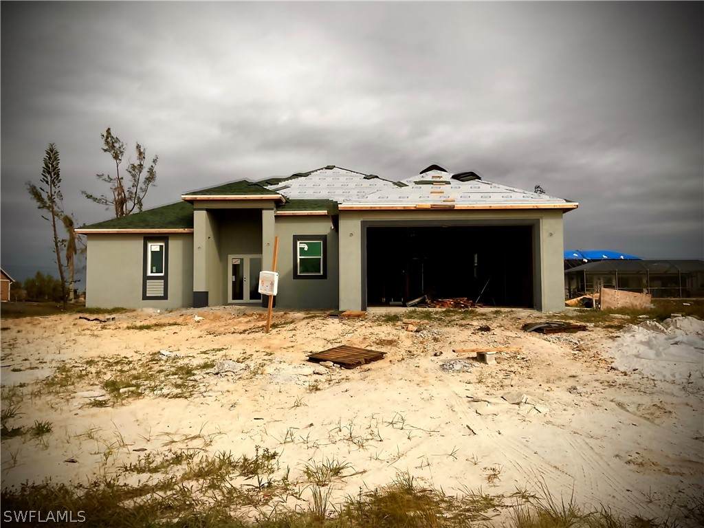 1927 2nd Street - Photo 1