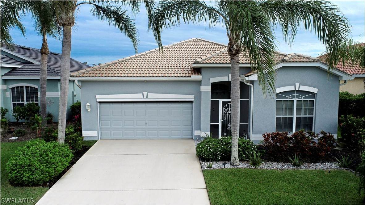 2044 Oxford Ridge Circle - Photo 1