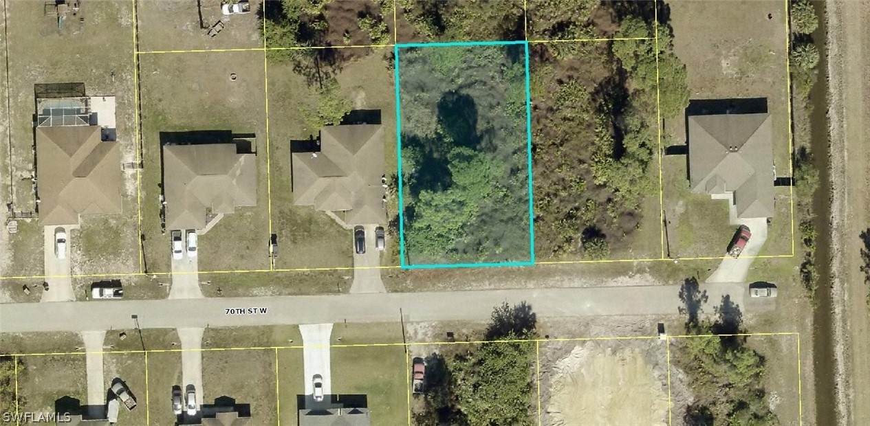 3504 70th Street - Photo 1