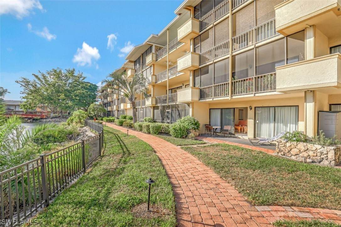 600 Neapolitan Way - Photo 1