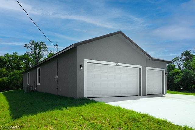 5032 Peachtree Circle - Photo 1