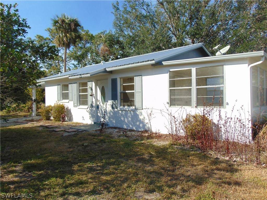 312 Stanford Street - Photo 1