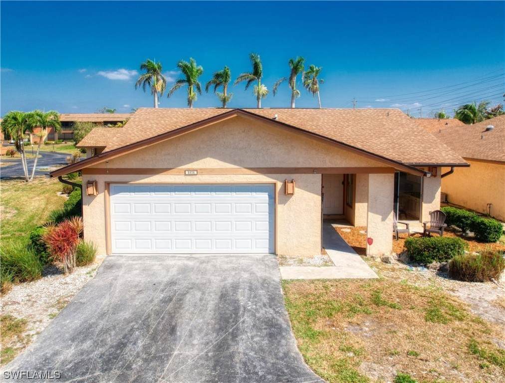 6474 Royal Woods Drive, Fort Myers, FL 33908 (223015393) Southwest