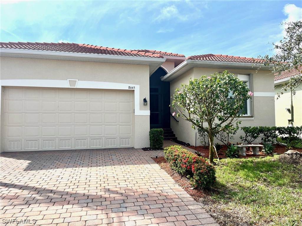 8645 Banyan Bay Boulevard, Fort Myers, FL 33908 (223030683