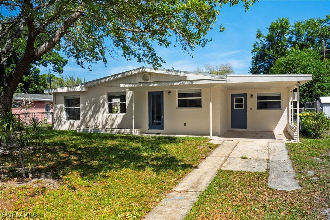 2345 Floyd Street - Photo 1