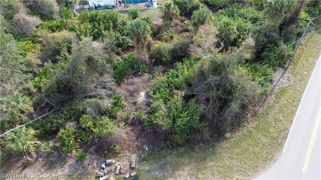 192 Macarthur Drive - Photo 1