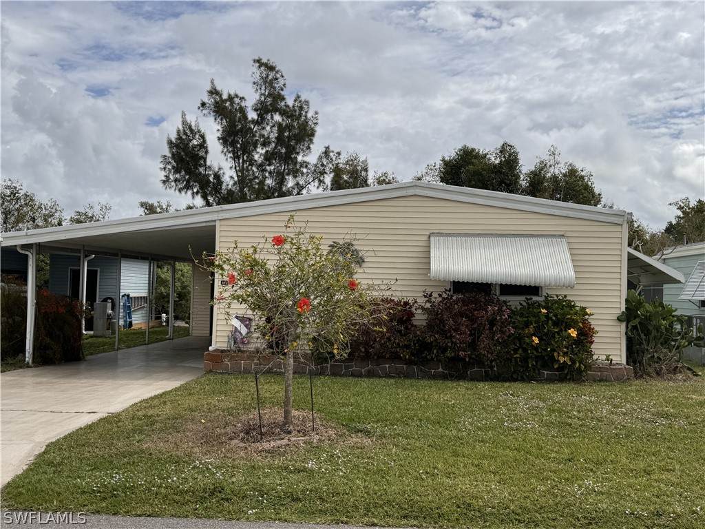 350 Shoreland Drive - Photo 1