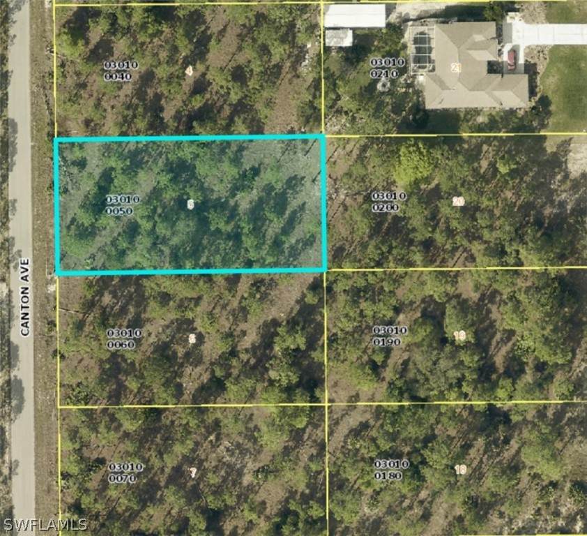 1216 Canton Avenue - Photo 1