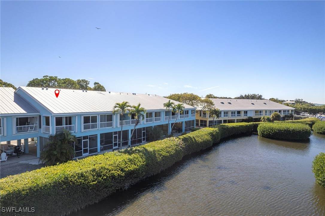 9826 Leeward Avenue - Photo 1