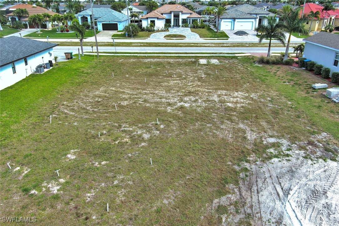 4122 Oasis Boulevard - Photo 1