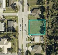 635 24th Avenue - Photo 1