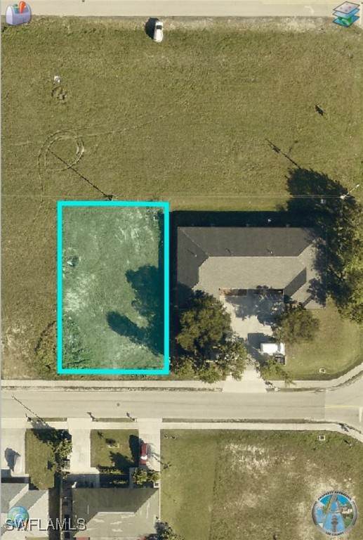 711 8th Street - Photo 1