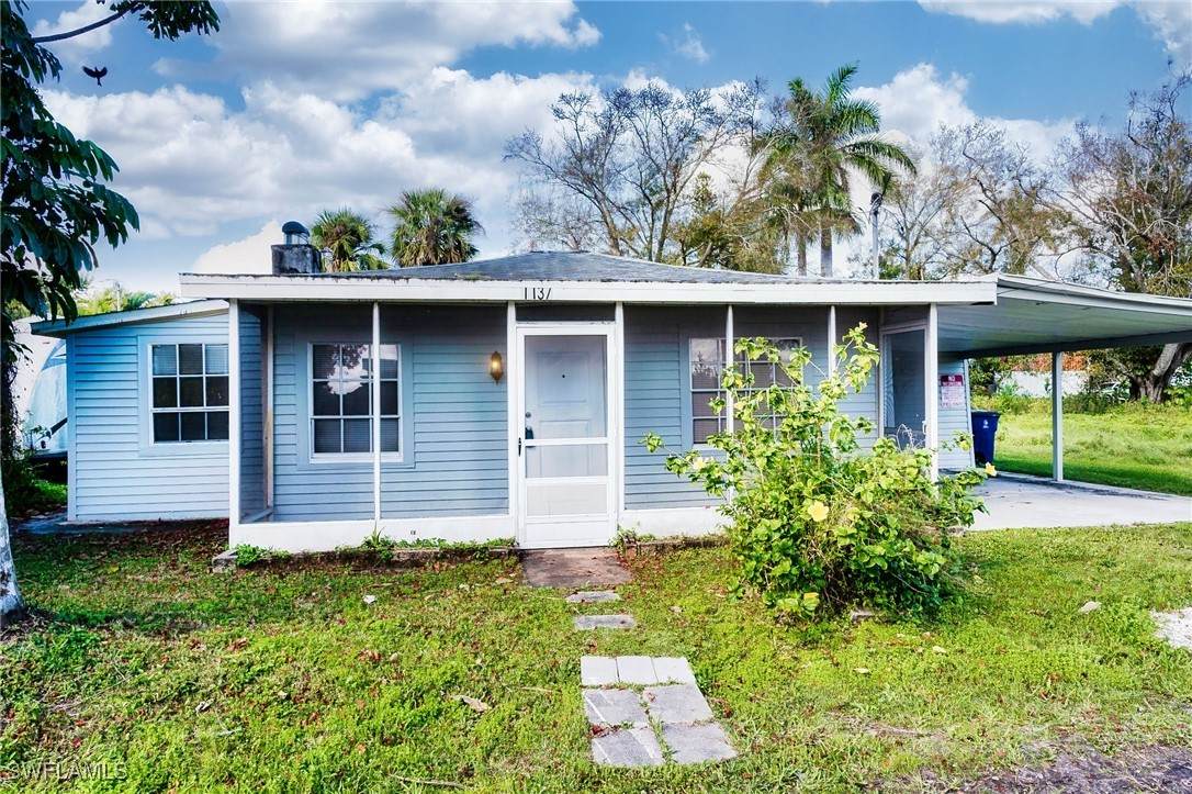 1137 4th Way - Photo 1