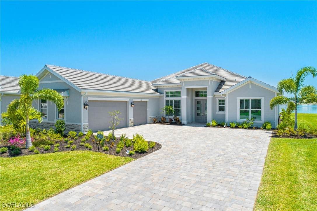 18837 Wildblue Boulevard - Photo 1