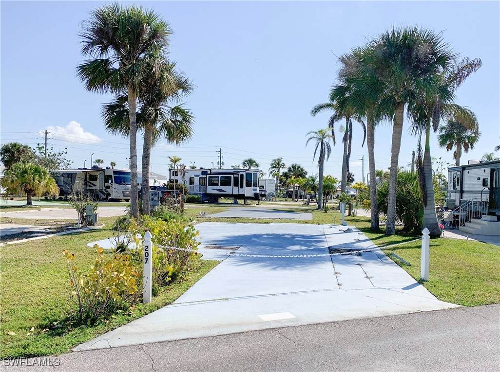 19681 Summerlin #207 Road - Photo 1