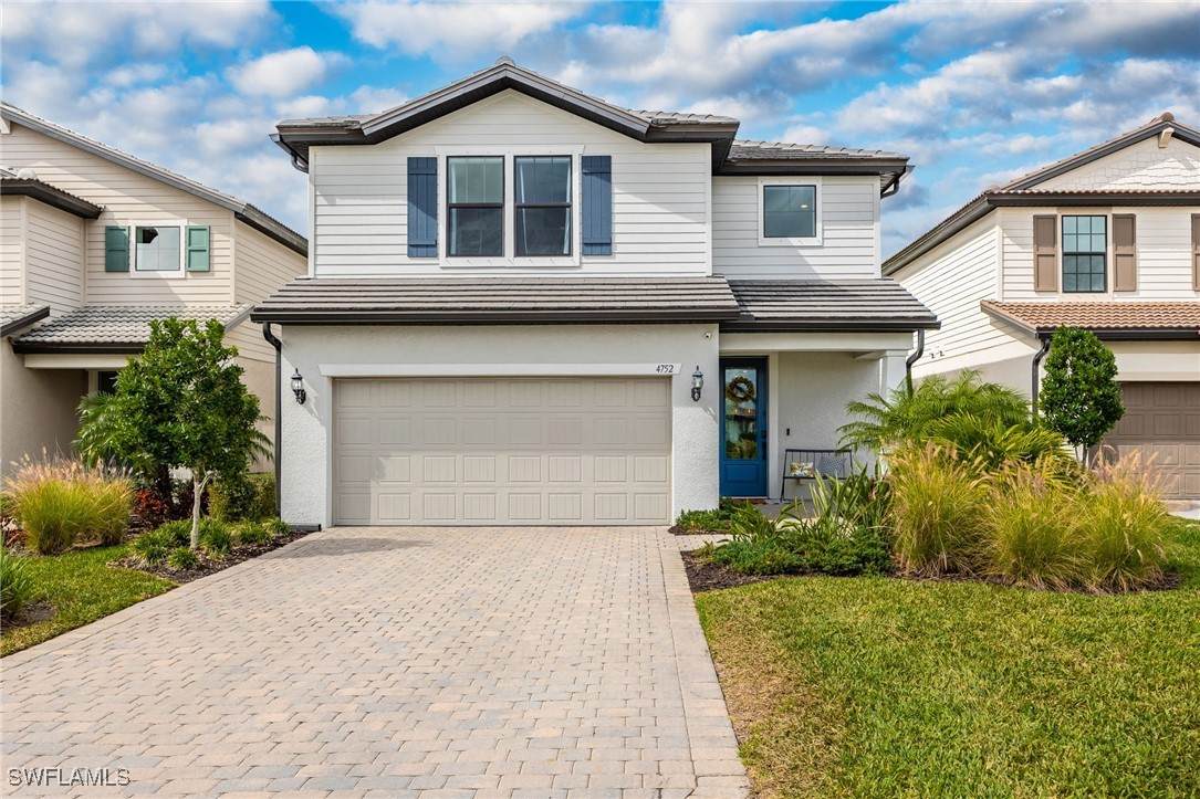 4752 Crested Eagle Lane - Photo 1
