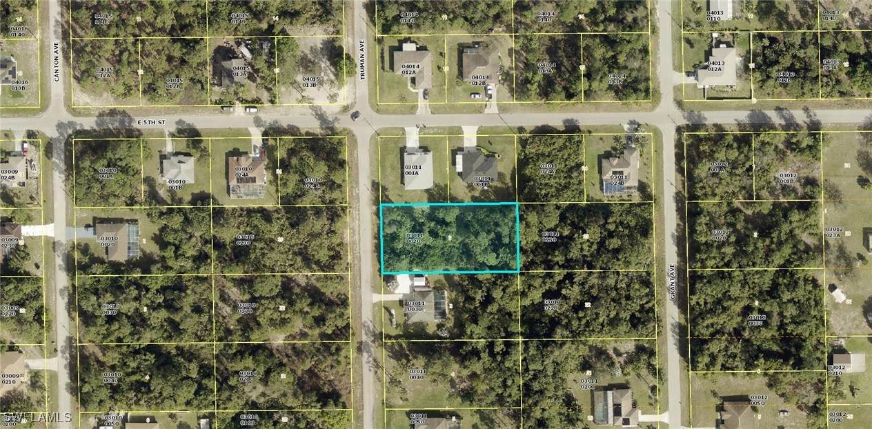 420 Truman Avenue - Photo 1