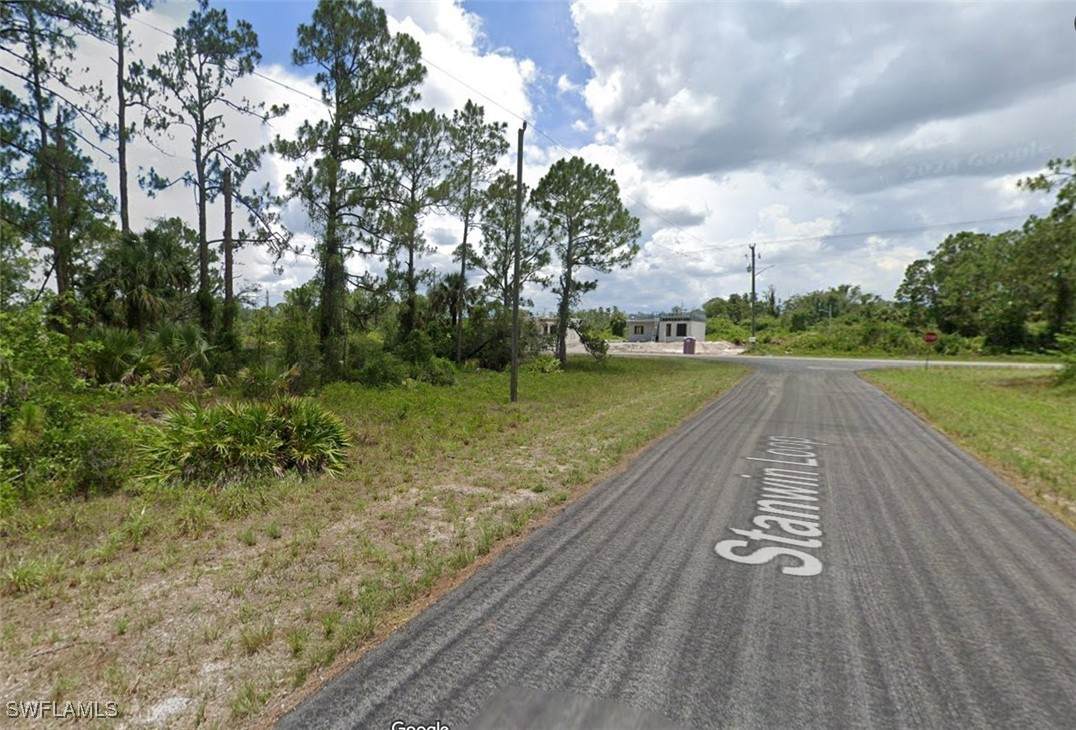 683 Stanwin Loop - Photo 1