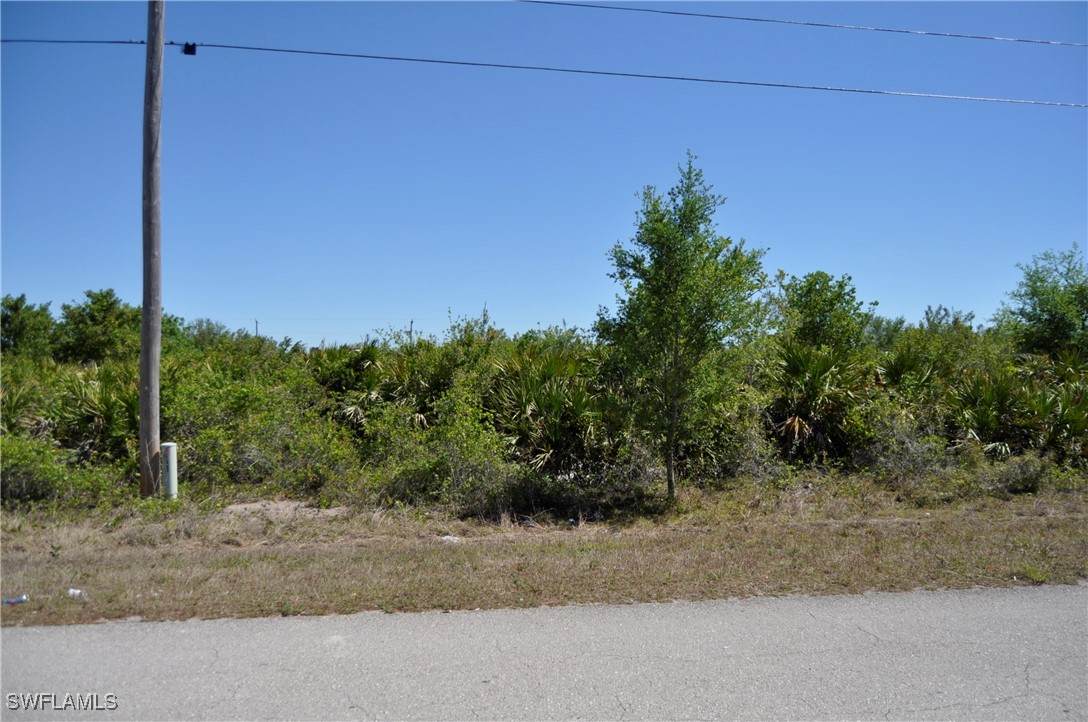 329 Paulcrest Avenue - Photo 1