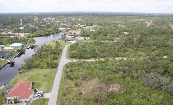 1310 Braklet Terrace - Photo 1