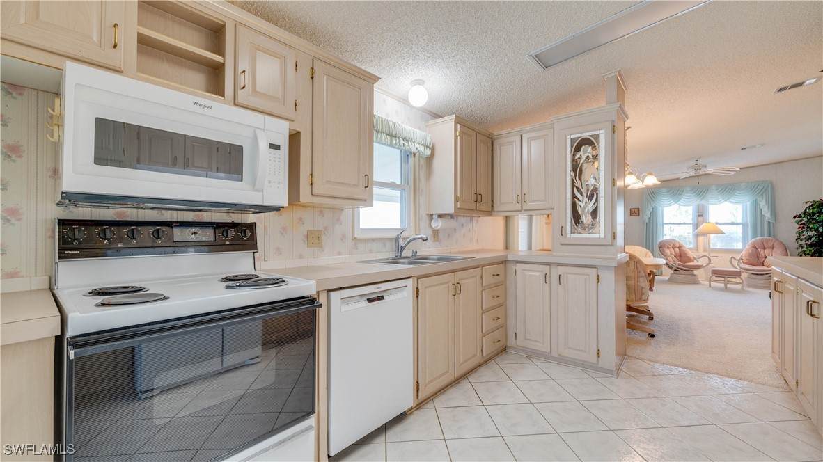 258 Lakeside Drive - Photo 1