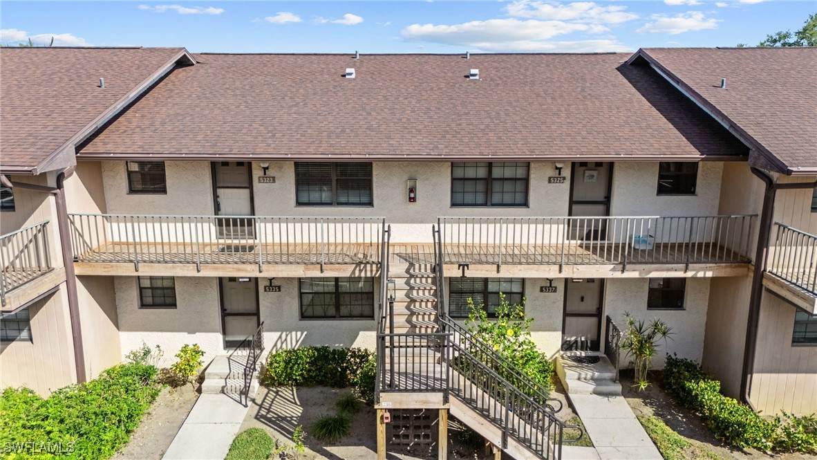 5323 Treetops Drive - Photo 1