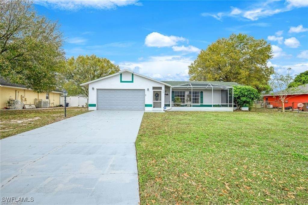 1648 Cheshire Circle - Photo 1