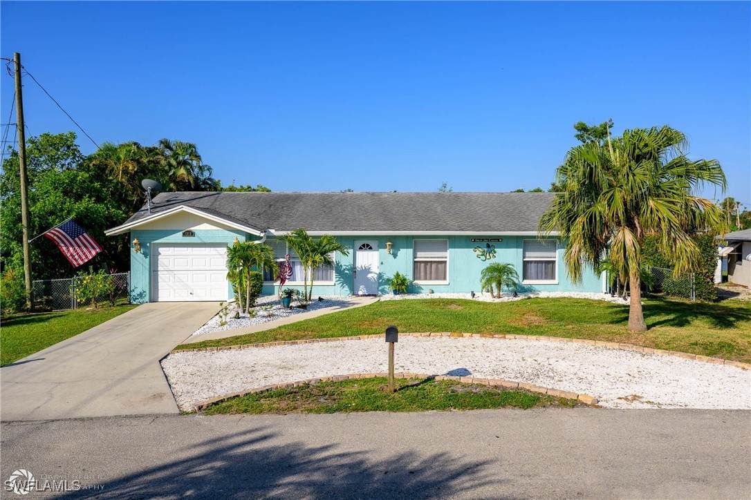 1303 Thompson Street - Photo 1