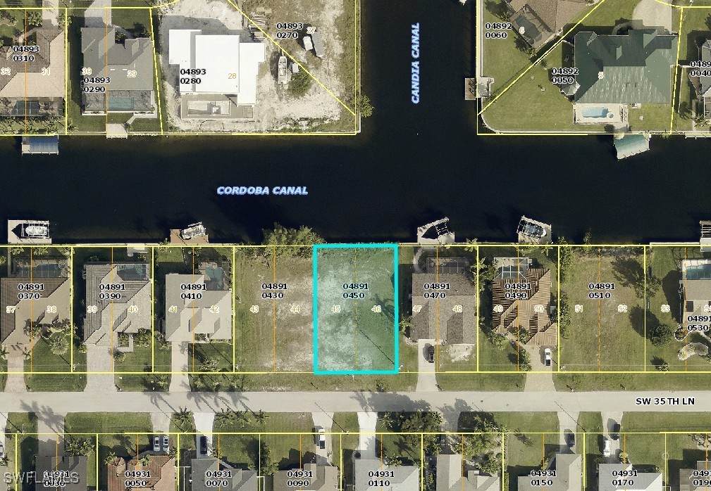 2527 35th Lane - Photo 1