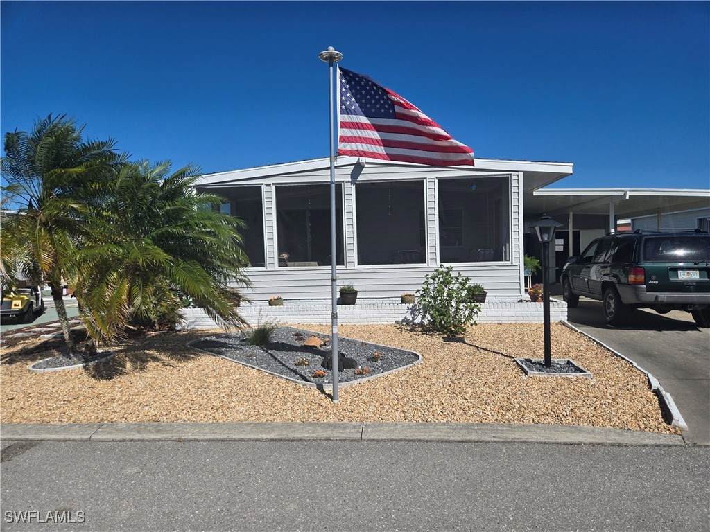 450 Snead Drive - Photo 1