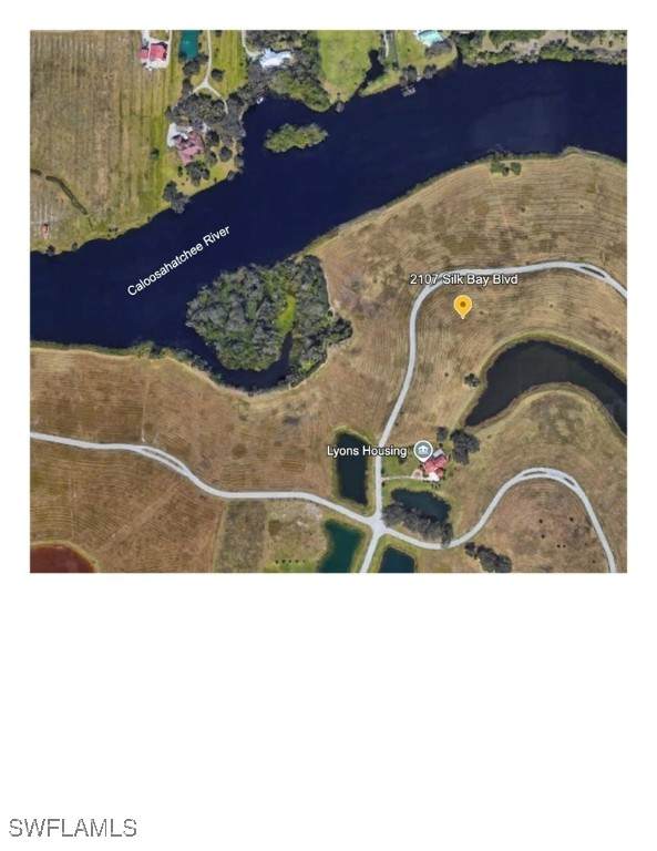 2107 Silk Bay Boulevard - Photo 1