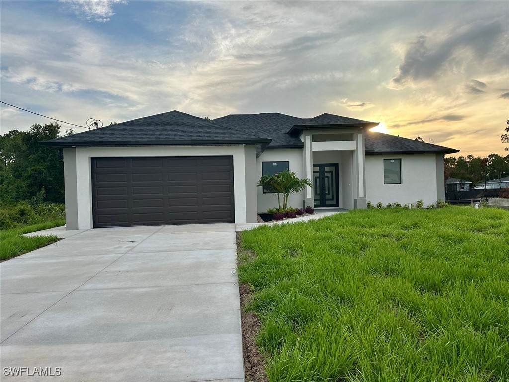 730 Aletha Avenue - Photo 1