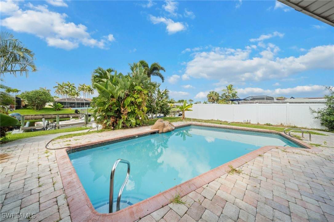 1442 Wellington Court - Photo 1