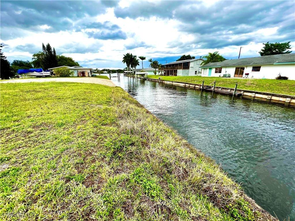 1131 Labelle Vista Drive - Photo 1