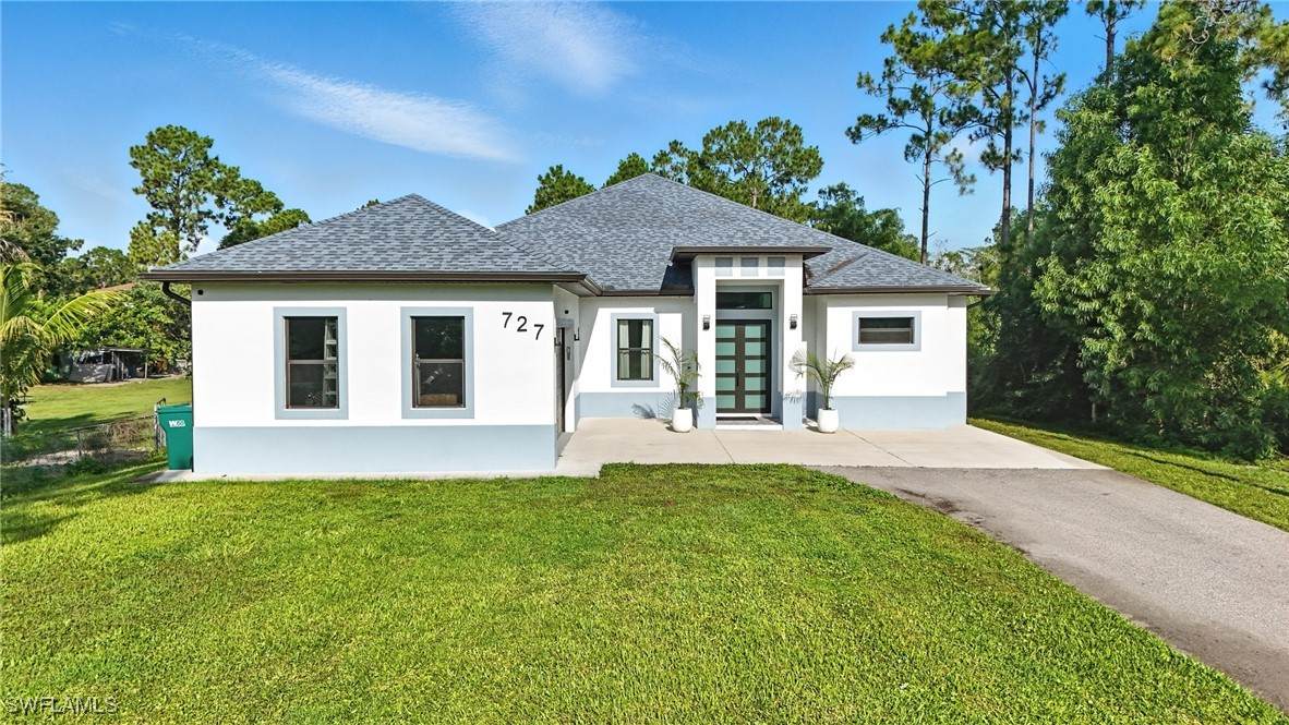 727 12th Street - Photo 1