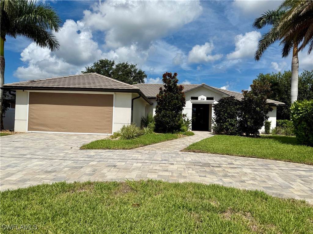 3114 Chiquita Boulevard - Photo 1