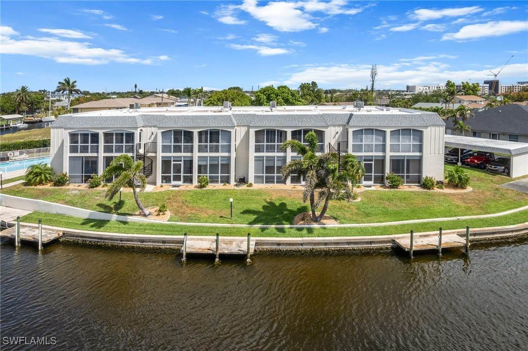 304 Tudor Drive - Photo 1