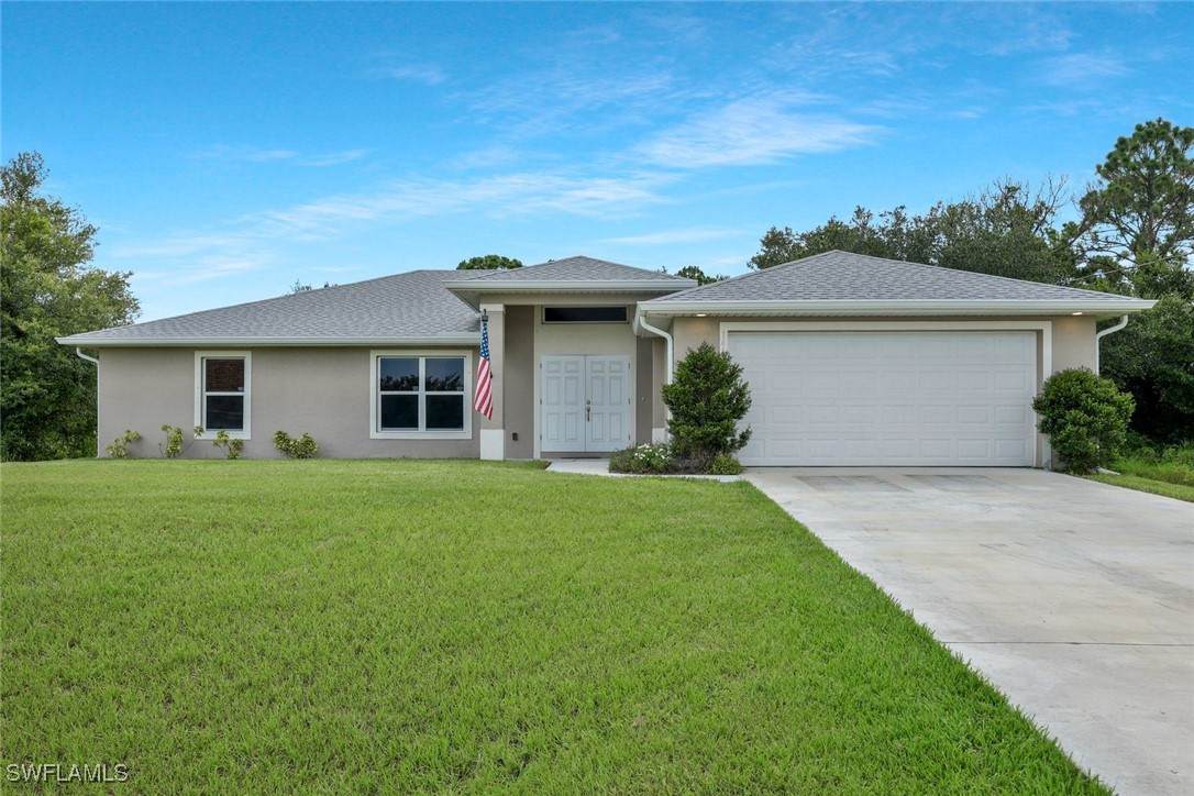 1417 Acacia Avenue - Photo 1