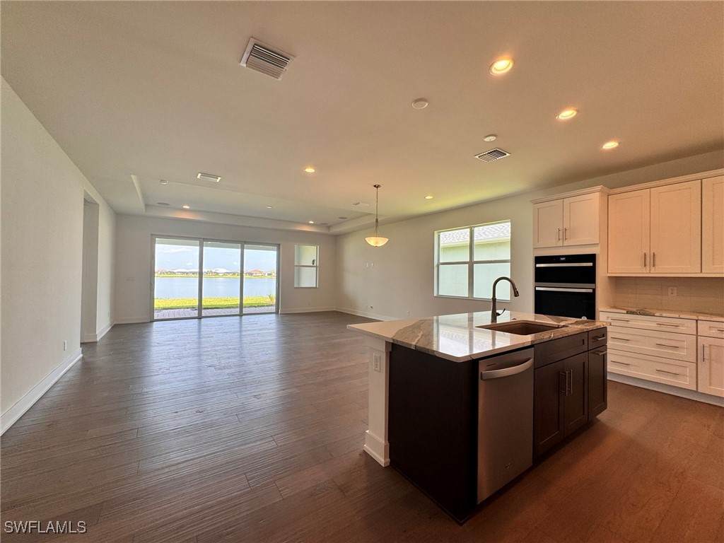 16106 Preservation Boulevard - Photo 1