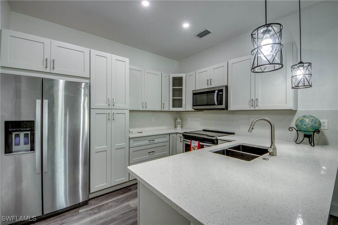 157 Karlow Avenue - Photo 1