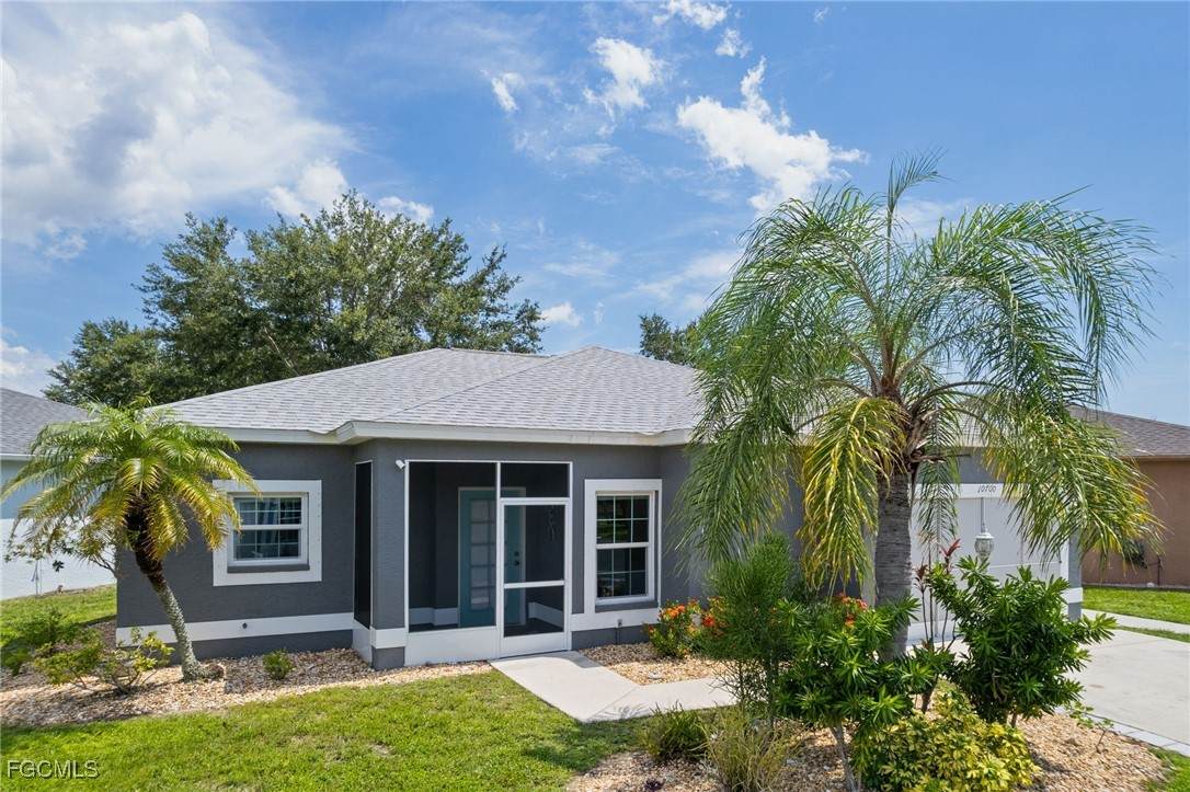 10700 Pearl Bay Circle - Photo 1