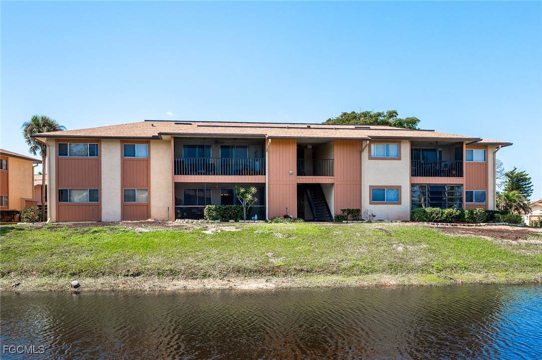 6498 Royal Woods Drive - Photo 1
