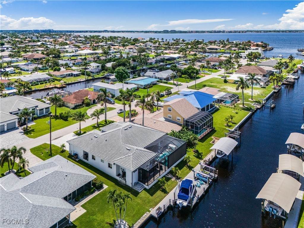 5338 Colonade Court - Photo 1