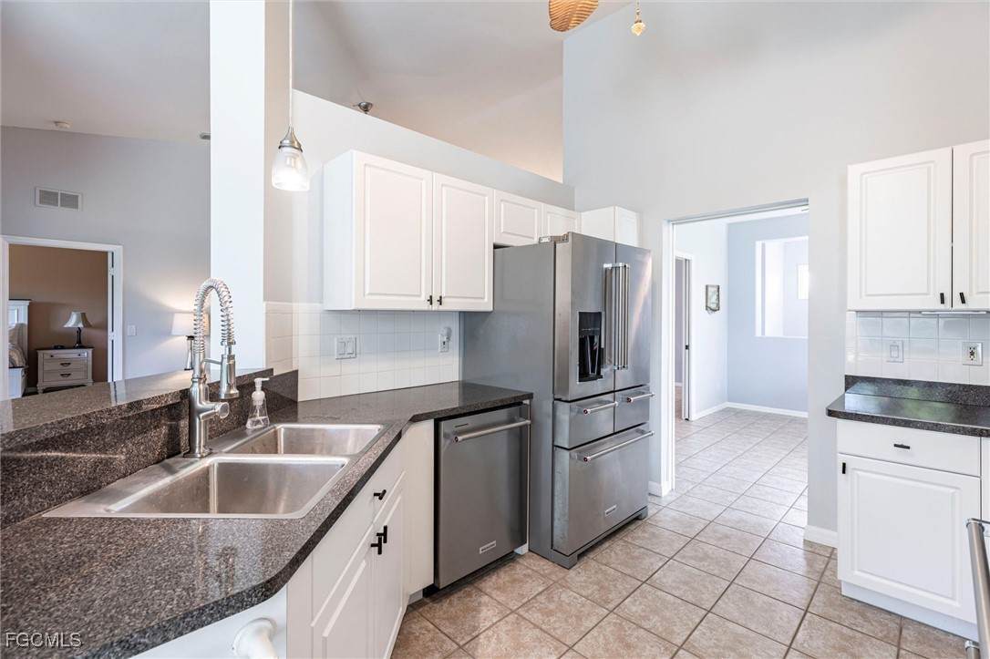 15157 Oxford Cove - Photo 1