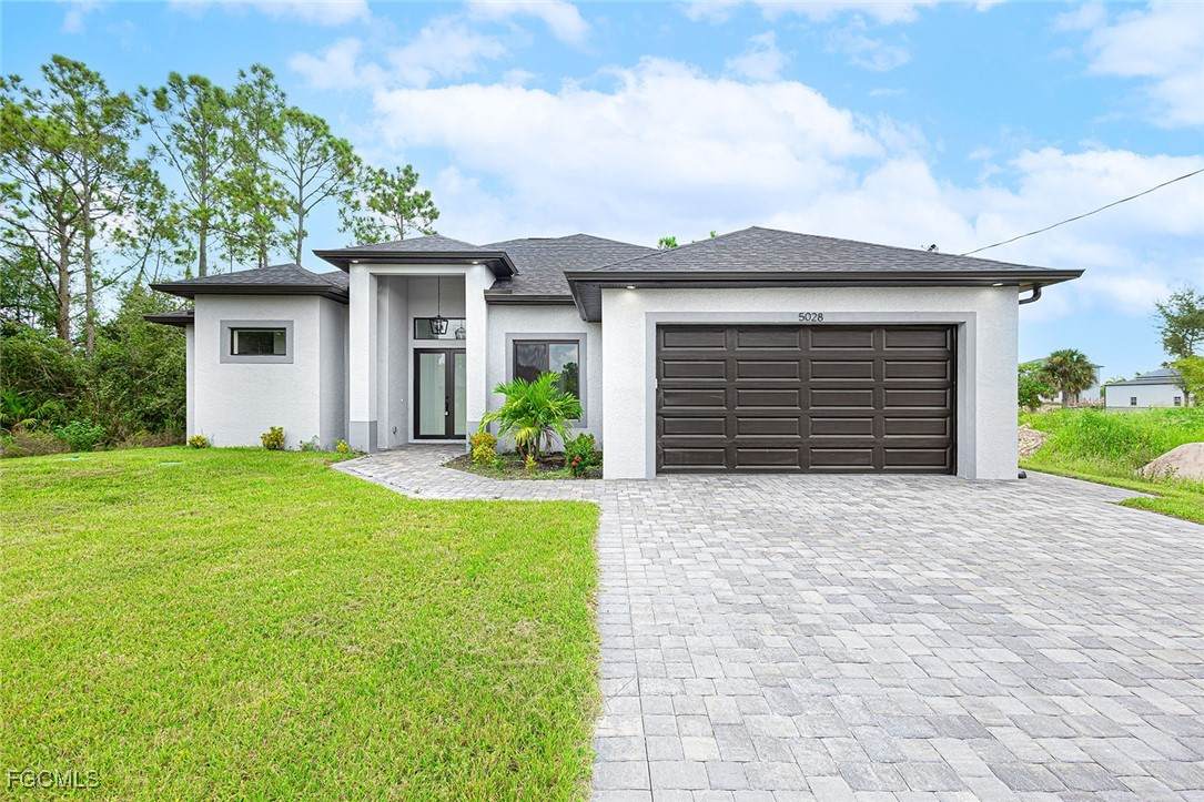 821 Atherton Avenue - Photo 1