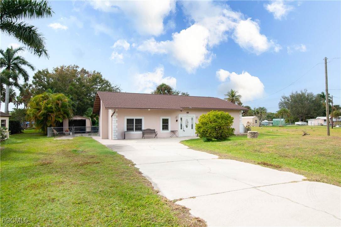 1261 Driftwood Drive - Photo 1